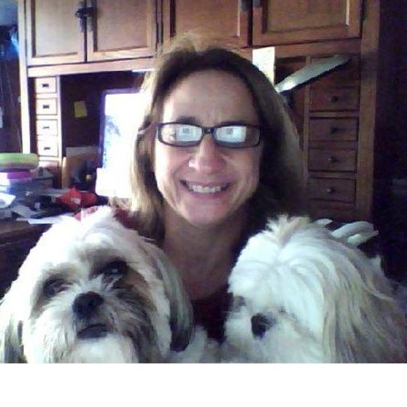 Meet your Posher, Sandy - Picture 1 of 1